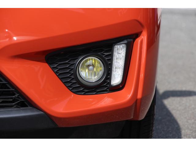 フィット RS 柿本改マフラー あんしんPKG 6速MT 純正ナビ フルセグ Bカメラ ドラレコ ETC プッシュスタート スマートキー LEDヘッドライト(16枚目)