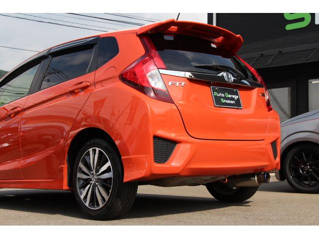 フィット RS 柿本改マフラー あんしんPKG 6速MT 純正ナビ フルセグ Bカメラ ドラレコ ETC プッシュスタート スマートキー LEDヘッドライト(26枚目)