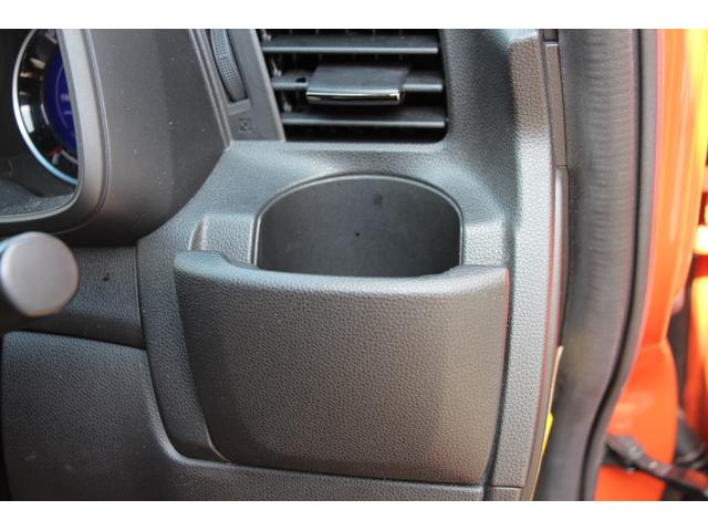 フィット RS 柿本改マフラー あんしんPKG 6速MT 純正ナビ フルセグ Bカメラ ドラレコ ETC プッシュスタート スマートキー LEDヘッドライト(40枚目)