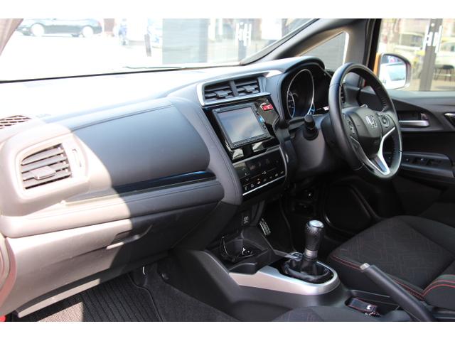 フィット RS 柿本改マフラー あんしんPKG 6速MT 純正ナビ フルセグ Bカメラ ドラレコ ETC プッシュスタート スマートキー LEDヘッドライト(48枚目)