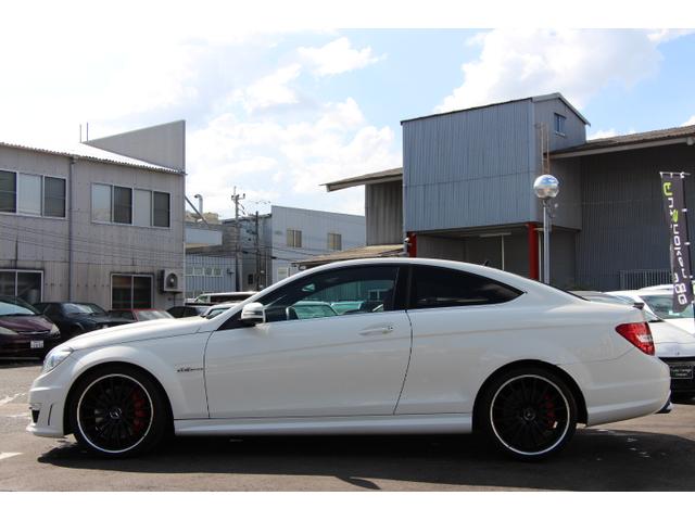 C63 AMGクーペ パフォーマンスPKG 純正HDDナビ(9枚目)