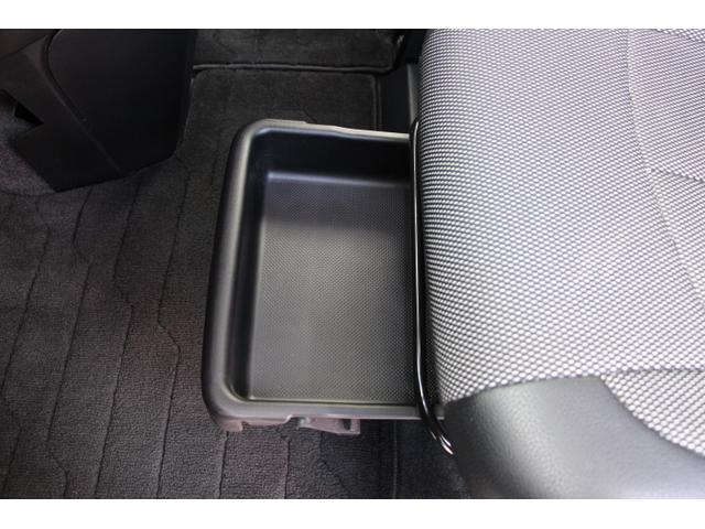 ルーミー カスタムG-T ワンオーナー モデリスタエアロ 純正9インチナビ フルセグ DVD Bluetooth 純正フリップダウンモニター ETC ドラレコ 両側パワースライドドア 前席シートヒーター クラッジオシートカバー(44枚目)