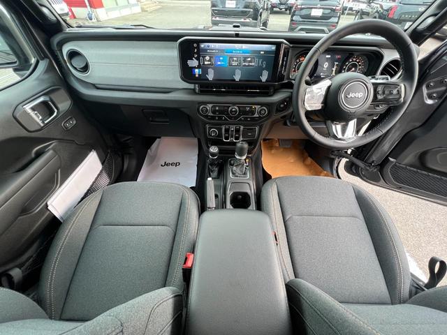 ジープ・ラングラーアンリミテッド スポーツ 純正ナビモニタ12.3インチAppleCarPlayAndroidAuto ETC フロントバックカメラアダプティブクルーズコントロール ブラインドスポットモニター LEDヘッドライト/フォグ(7枚目)