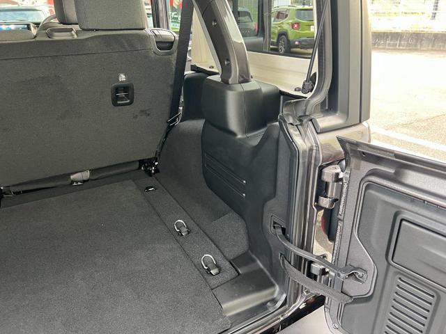 ジープ・ラングラーアンリミテッド スポーツ 純正ナビモニタ12.3インチAppleCarPlayAndroidAuto ETC フロントバックカメラアダプティブクルーズコントロール ブラインドスポットモニター LEDヘッドライト/フォグ(27枚目)