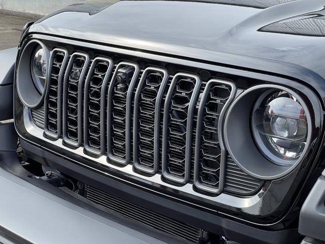 ジープ・ラングラーアンリミテッド スポーツ 純正ナビモニタ12.3インチAppleCarPlayAndroidAuto ETC フロントバックカメラアダプティブクルーズコントロール ブラインドスポットモニター LEDヘッドライト/フォグ(16枚目)