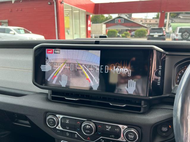 ジープ・ラングラーアンリミテッド スポーツ 純正ナビモニタ12.3インチAppleCarPlayAndroidAuto ETC フロントバックカメラアダプティブクルーズコントロール ブラインドスポットモニター LEDヘッドライト/フォグ(44枚目)