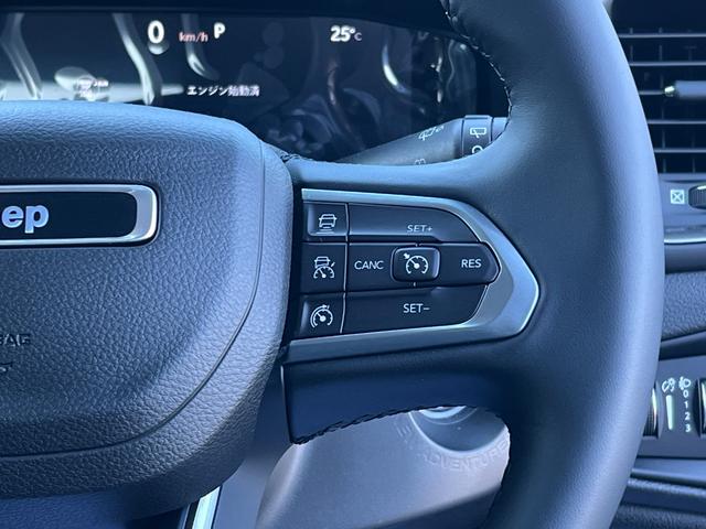 ジープ・レネゲード アルティテュード e-ハイブリッド 登録済未使用車/MHEV/Uconnect5 10.1インチ純正モニター/10.25マルチビューディスプレイ/バックカメラ/黒革シート/運転席電動シート/ACC/シートヒーター/ステアリングヒーター(33枚目)