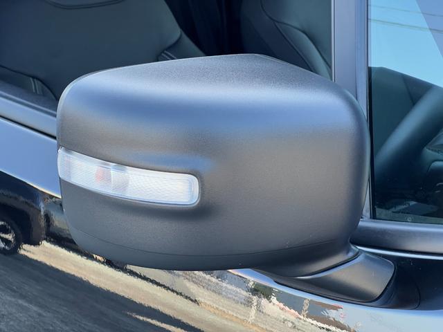 ジープ・レネゲード アルティテュード e-ハイブリッド 登録済未使用車/MHEV/Uconnect5 10.1インチ純正モニター/10.25マルチビューディスプレイ/バックカメラ/黒革シート/運転席電動シート/ACC/シートヒーター/ステアリングヒーター(50枚目)