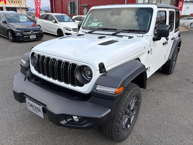 ジープ・ラングラーアンリミテッド スポーツ 登録済未使用車/ACC/メンテナンスケア付/純正ナビモニタ12.3インチ/AppleCarPlayAndroidAuto/ETC2.0/フロントバックカメラ/ACC/ブラインドスポットモニター/フォグ(21枚目)