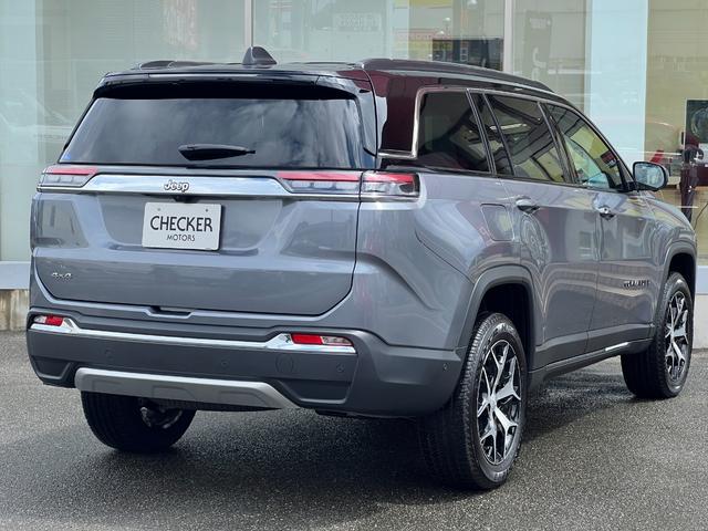 ジープ・コマンダー リミテッド 登録済未使用車/サンルーフ/ACC/革シート/シートヒーター/パワーリアゲート/ブラインドスポットモニター/純正ナビ/Bluetooth/AppleCarPlay/AndroidAuto/ETC2.0(11枚目)