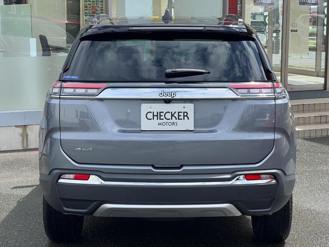 ジープ・コマンダー リミテッド 登録済未使用車/サンルーフ/ACC/革シート/シートヒーター/パワーリアゲート/ブラインドスポットモニター/純正ナビ/Bluetooth/AppleCarPlay/AndroidAuto/ETC2.0(12枚目)