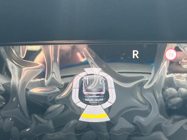 ジープ・コマンダー リミテッド 登録済未使用車/サンルーフ/ACC/革シート/シートヒーター/パワーリアゲート/ブラインドスポットモニター/純正ナビ/Bluetooth/AppleCarPlay/AndroidAuto/ETC2.0(14枚目)