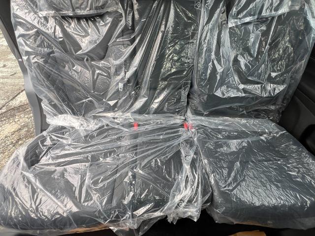 ジープ・コマンダー リミテッド 登録済未使用車/サンルーフ/ACC/革シート/シートヒーター/パワーリアゲート/ブラインドスポットモニター/純正ナビ/Bluetooth/AppleCarPlay/AndroidAuto/ETC2.0(38枚目)