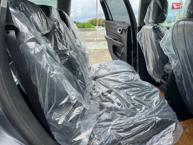 ジープ・コマンダー リミテッド 登録済未使用車/サンルーフ/ACC/革シート/シートヒーター/パワーリアゲート/ブラインドスポットモニター/純正ナビ/Bluetooth/AppleCarPlay/AndroidAuto/ETC2.0(40枚目)