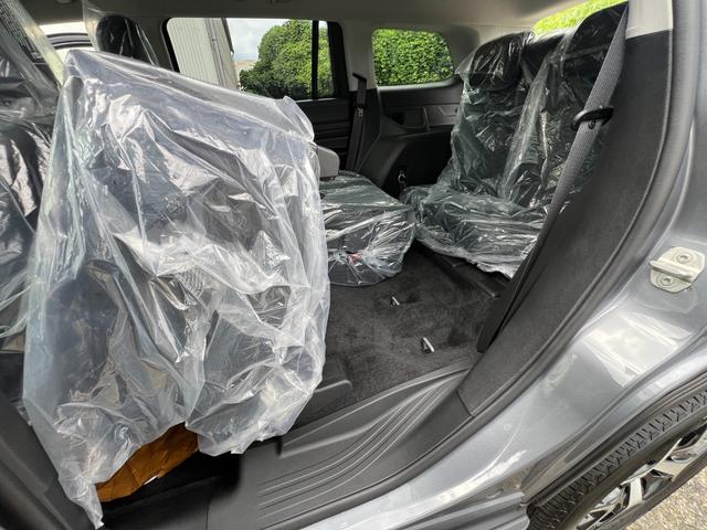 ジープ・コマンダー リミテッド 登録済未使用車/サンルーフ/ACC/革シート/シートヒーター/パワーリアゲート/ブラインドスポットモニター/純正ナビ/Bluetooth/AppleCarPlay/AndroidAuto/ETC2.0(44枚目)