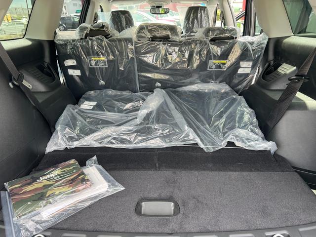 ジープ・コマンダー リミテッド 登録済未使用車/サンルーフ/ACC/革シート/シートヒーター/パワーリアゲート/ブラインドスポットモニター/純正ナビ/Bluetooth/AppleCarPlay/AndroidAuto/ETC2.0(48枚目)