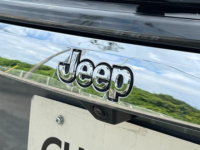 ジープ・コマンダー リミテッド 登録済未使用車/サンルーフ/ACC/革シート/シートヒーター/パワーリアゲート/ブラインドスポットモニター/純正ナビ/Bluetooth/AppleCarPlay/AndroidAuto/ETC2.0(50枚目)