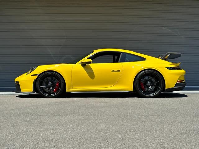 ９１１ ９１１ＧＴ３　Ｄ車　６速ＭＴ　クラブスポーツＰＫＧ　スポーツクロノ　Ｆｒリフター　ＬＥＤライト　ドライブレコーダー　ブラインドスポット　シートヒーター　電動シート　ＬＥＤ　アルミホイール（9枚目）