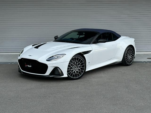 ＤＢＳスーパーレッジェーラ ヴォランテ　７７０Ｕｌｔｉｍａｔｅ　ディーラー車　世界限定１９９台　カーボンスポーツシート（4枚目）