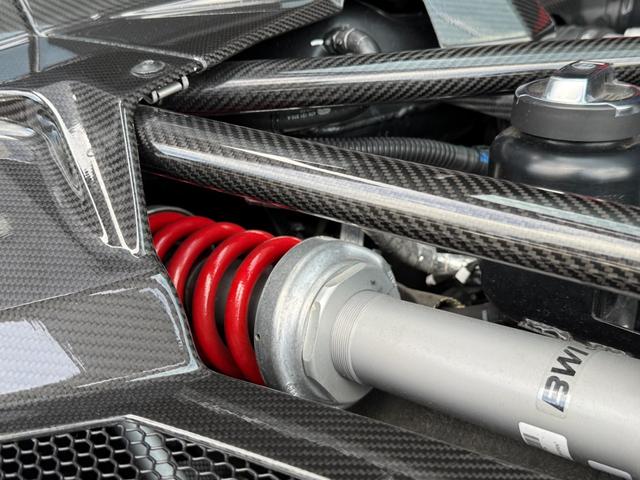 アヴェンタドール S 内外装フルカーボン スタイルPKG ガラスエンジンフード 電動シート+シートヒーター OP1000(47枚目)