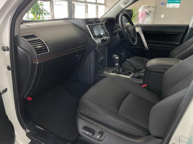 TX Lパッケージ ワンオーナー ユーザー買取車両 ディーゼル車 レザーシート サンルーフ ナビ TV Bluetoot ドラレコ クリアランスソナー 保証書 取説 スペアキー 純正アルミホイール クルーズコントロール(28枚目)