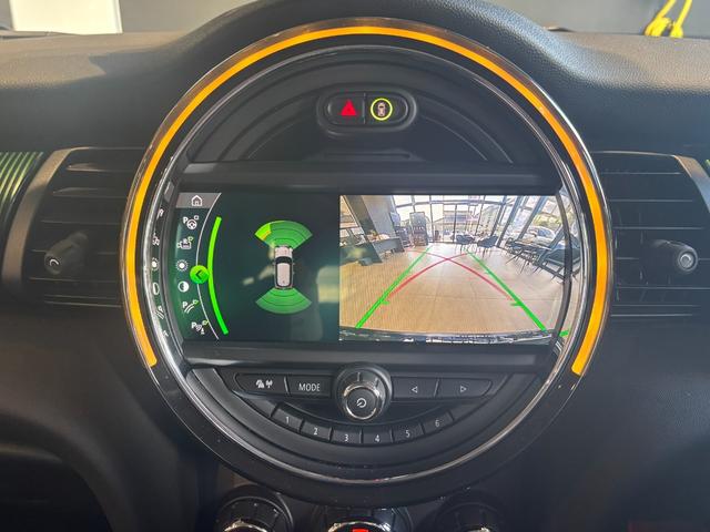 MINI クーパーS 60イヤーズエディション 2年保証 特別仕様車 茶レザー 純ナビ Bカメラ(26枚目)