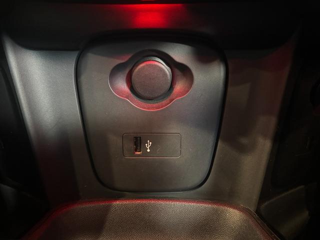 MINI クーパーS 60イヤーズエディション 2年保証 特別仕様車 茶レザー 純ナビ Bカメラ(28枚目)