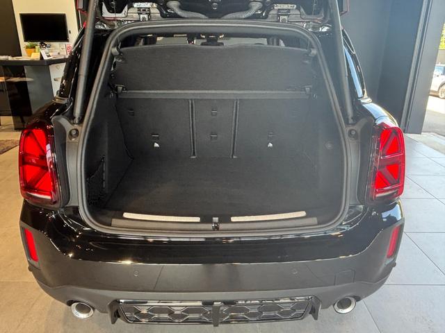 MINI ジョンクーパーワークス クロスオーバー YOURSパッケージ 電動シート シートヒーター 4輪駆動 後期型 TVチューナー バックカメラ LEDライト 純正ナビ 純正アルミホイール ACC(11枚目)