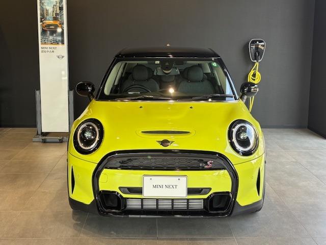 MINI クーパーSプレミアムプラスパッケージクラシックトリム 2年保証 後期モデル Appleカープレイ バックモニター 前後センサー(5枚目)