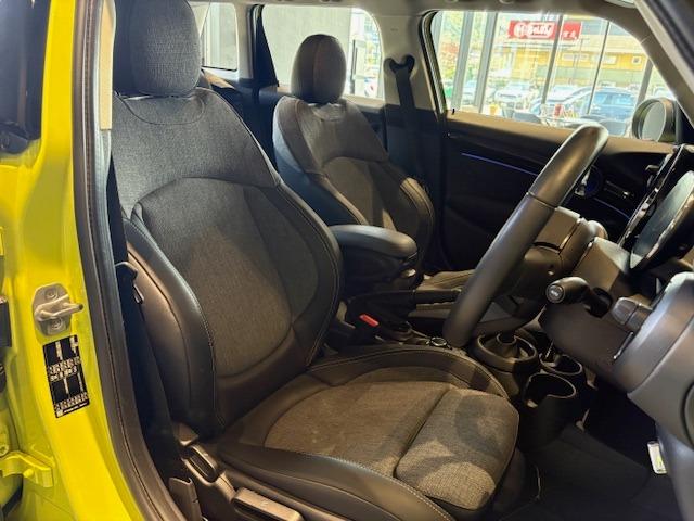 MINI クーパーSプレミアムプラスパッケージクラシックトリム 2年保証 後期モデル Appleカープレイ バックモニター 前後センサー(18枚目)