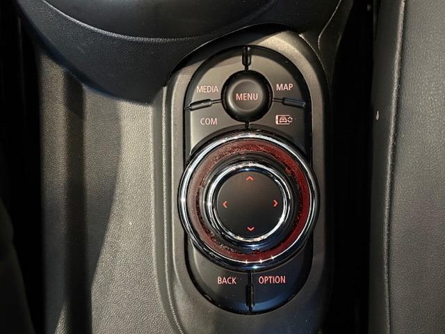 MINI クーパーSプレミアムプラスパッケージクラシックトリム 2年保証 後期モデル Appleカープレイ バックモニター 前後センサー(27枚目)