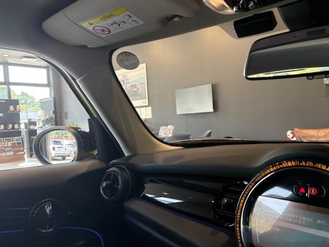 MINI クーパーSプレミアムプラスパッケージクラシックトリム 2年保証 後期モデル Appleカープレイ バックモニター 前後センサー(29枚目)