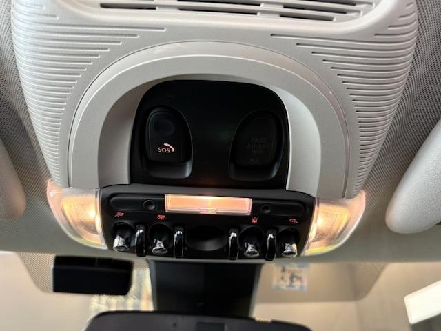 MINI クーパーSプレミアムプラスパッケージクラシックトリム 2年保証 後期モデル Appleカープレイ バックモニター 前後センサー(30枚目)