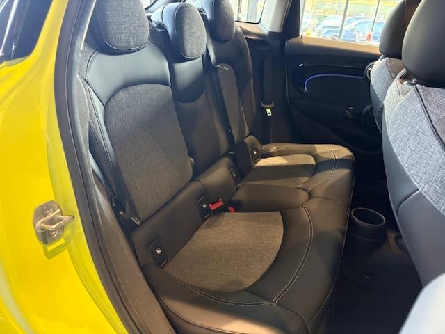 MINI クーパーSプレミアムプラスパッケージクラシックトリム 2年保証 後期モデル Appleカープレイ バックモニター 前後センサー(34枚目)