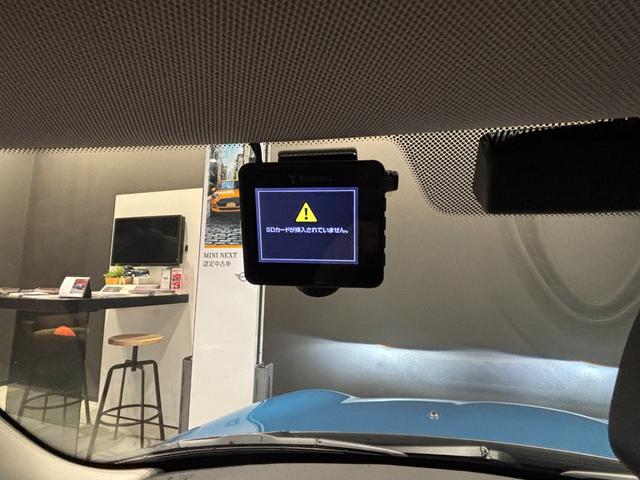 ＭＩＮＩ クーパーＳ　クラシック・トリム　アップルカープレイ　シートヒーター　ＥＴＣ　バックカメラ　衝突被害軽減ブレーキ　ワイヤレスチャージ（22枚目）