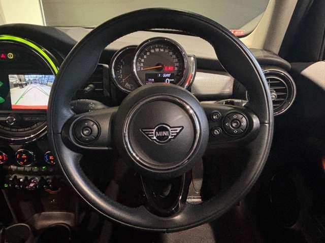 MINI クーパーD 5ドア DCT 中期型・純正HDDナビ・バックカメラ・前後ドラレコ付(12枚目)