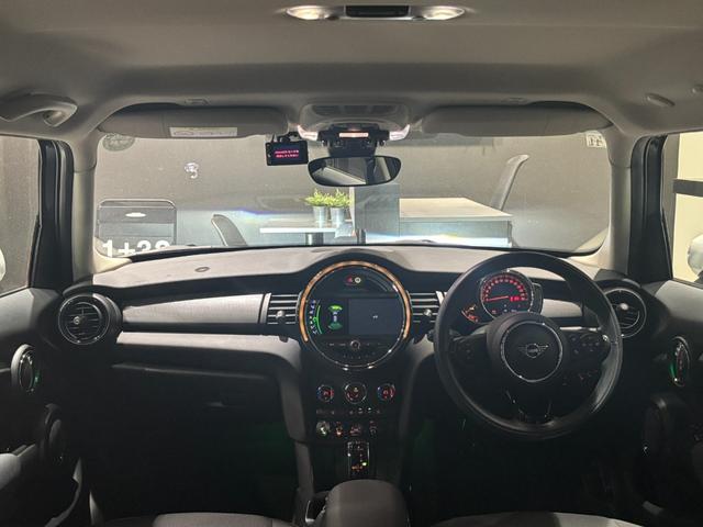 MINI クーパーD 純正ナビ バックカメラ ETC 衝突被害軽減ブレーキ スマートキー ドライブレコーダー 禁煙車 オートライト クリーンディーゼル(12枚目)