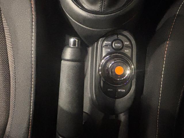 MINI クーパー 純正ナビ バックカメラ ETC 純正17インチAW 中期型(25枚目)