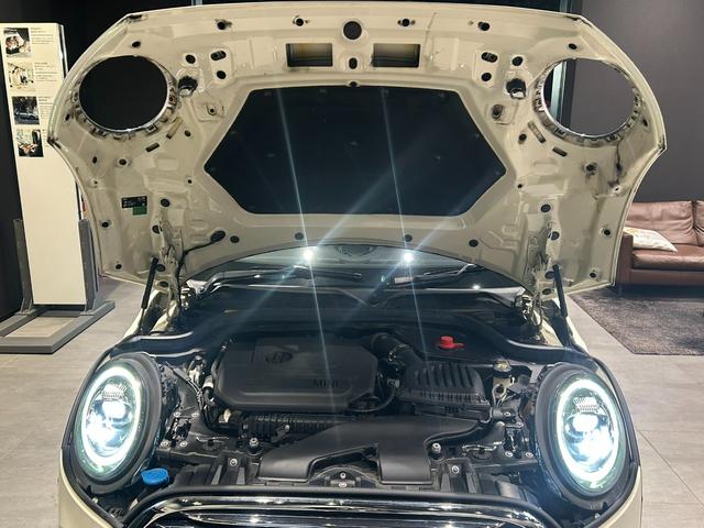 MINI クーパー 2年保証 ワンオーナー 黒レザレットシート シートヒーター 純正ナビ Bカメラ(24枚目)