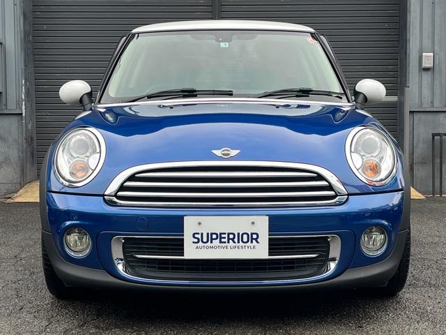 ＭＩＮＩ クーパー　ディーラー記録簿（Ｈ２５．２６．２９．３０．３１．Ｒ２．３．４．５）／ＨＩＤヘッドライト／オートライト／オートワイパー／純正１７インチアルミホイール／ＥＴＣ／スペアキー（4枚目）