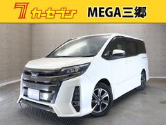 トヨタ　ノア　Ｓｉ　８人乗り　メモリーナビ　片側電動スライドドア