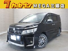 トヨタ　ヴォクシー　ＺＳ　煌　７人乗り　メモリーナビ