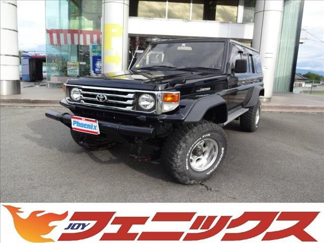 ランドクルーザー７０ 黒 ブラック系の中古車を探すなら グーネット中古車 トヨタの中古車情報