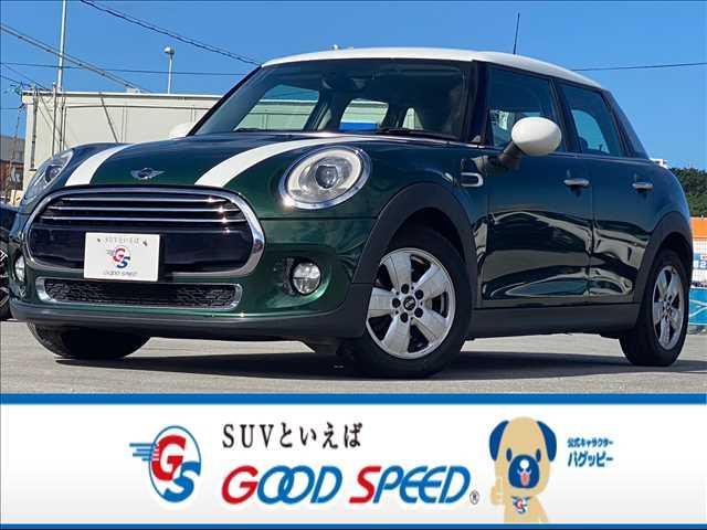 沖縄県豊見城市の中古車ならＭＩＮＩ クーパー　ＯＢＤ診断済　純正ナビ　バックカメラ　ＵＳＢ接続可　電動格納ミラー　パワーウィンドウ　スマートキー　プッシュスタート　アイドリングストップ　ＨＩＤヘッドライト　オートライト　フォグランプ　バックフォグ