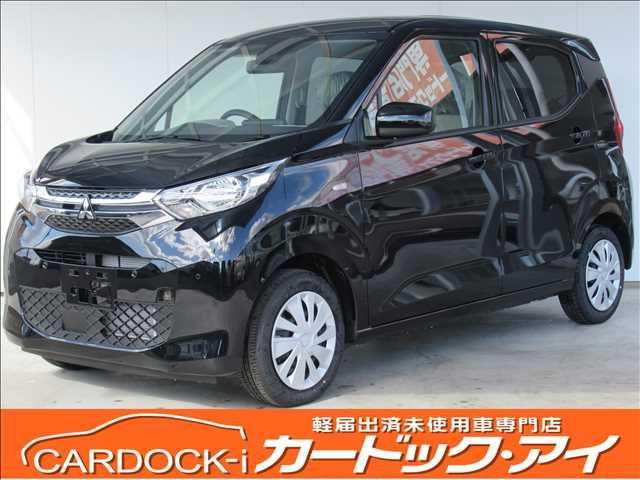 Ｍ　届出済未使用車　ｅーアシスト　衝突被害軽減ブレーキシステム　踏み間違防止装置　車線逸脱警報システム　オートマチックハイビーム　コーナーセンサー　オートライト　シートヒーター　ＵＳＢ端子　レーンアシスト