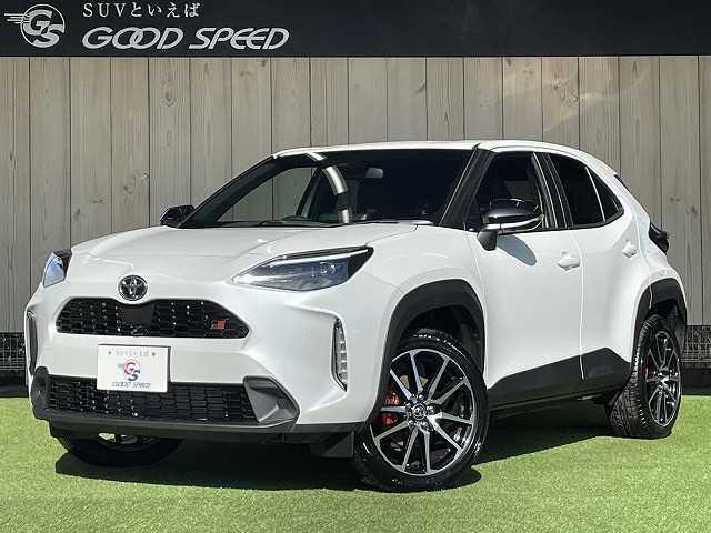 ハイブリッド GRスポーツ 登録済未使用車 8型ディスプレイ 全周囲カメラ ブラインドスポットモニター 18インチAW 専用スポーティシート レーダークルコン プリクラッシュセーフティ LEDヘッドライト 電動パワーステアリング(1枚目)