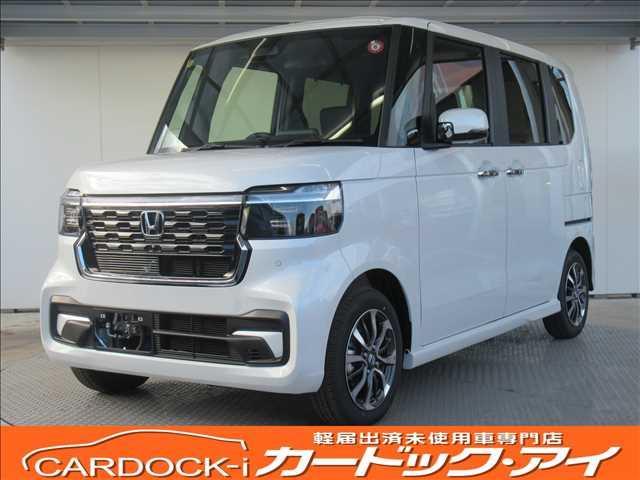 ホンダ Ｎ−ＢＯＸカスタム 　届出済未使用　両側電動スライドドア　ホンダセンシング