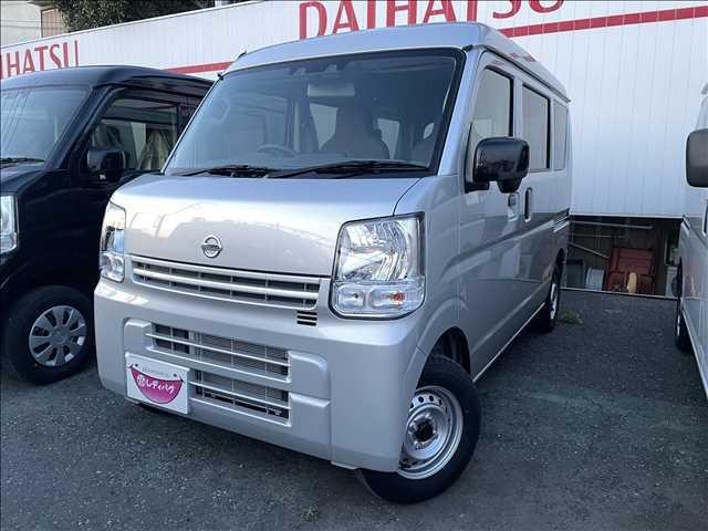 日産 ＮＶ１００クリッパーバン ＤＸ　セーフティパッケージ　届出済未使用車　ハイルーフ　バン　エアコンクーラー　パワステ　パワステ　両席エアバッグ　修復歴無