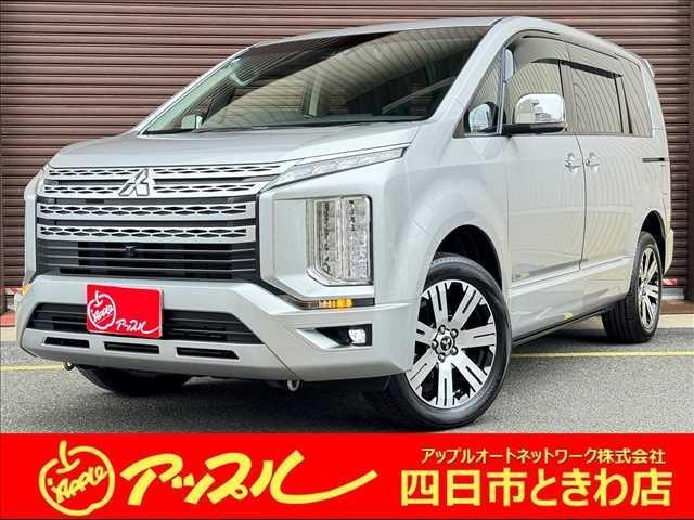 三菱 デリカＤ：５ Ｐ　７人乗り　オートステップ　全方位カメラ