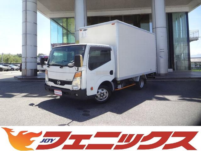 パネルバン　ディーゼルターボ！後輪Ｗタイヤ！積載１１００ｋｇ　３０００ｃｃ！ディーゼルターボ！パネルバン！Ｒ観音開き！スムーサーＡＴ！ラッシングレール！オーバーヘッドコンソール！バックモニター！後輪Ｗタイヤ！内寸高さ２１２幅１６６長さ３４４！最大積載１１００ｋｇ
